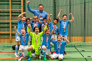 Gemeinsamer Turniersieg: U9- und U10-Junglöwen. Foto: TSV 1860